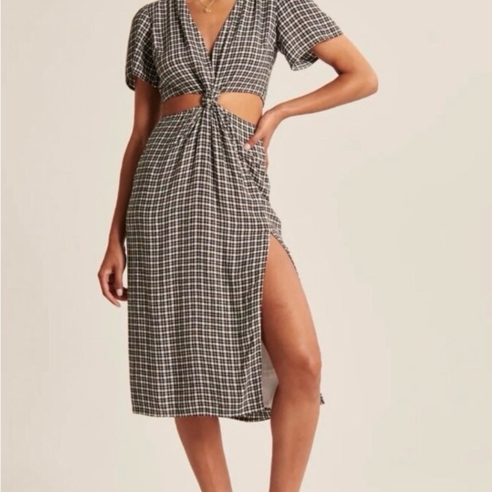 Abercrombie & Fitch Black and White Check Midi Dress